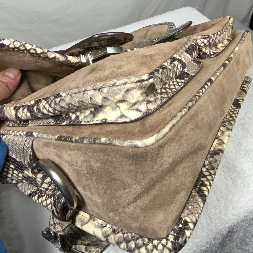 NWT - Michael Kors Large Suede Flap Hewitt Messenger - Picture 10 of 14
